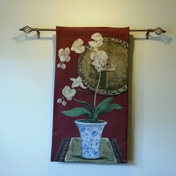 Janet Tava/Art In Motion Gold Medallion - Picture 2 of 8